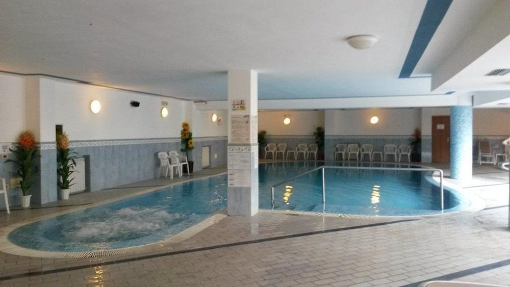 Hotel Garda Bellevue Limone sul Garda Exteriör bild