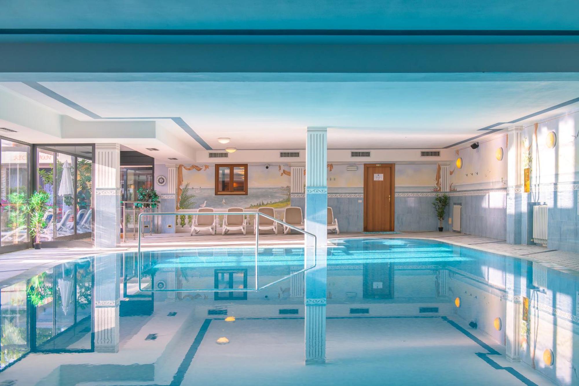 Hotel Garda Bellevue Limone sul Garda Exteriör bild