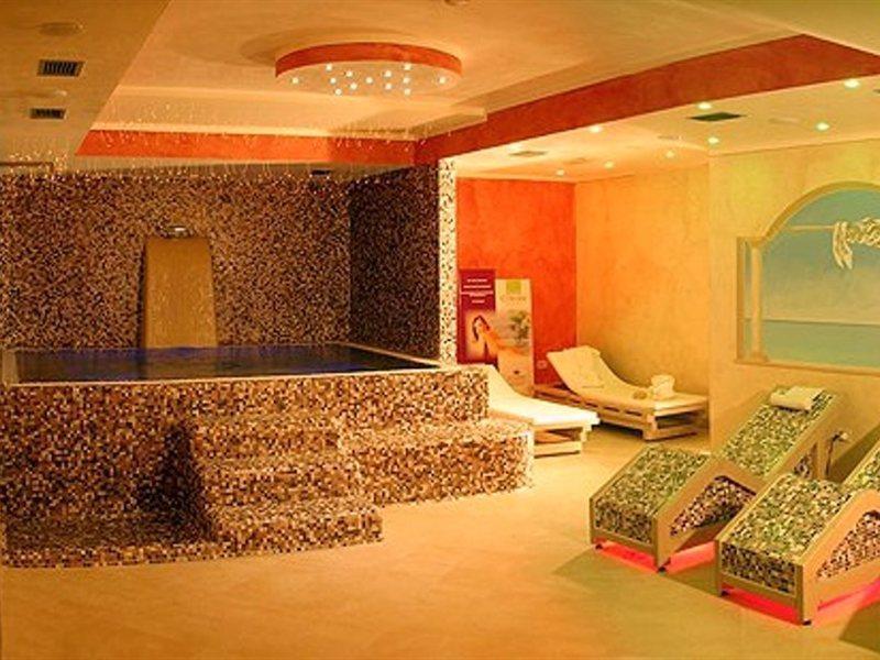 Hotel Garda Bellevue Limone sul Garda Exteriör bild