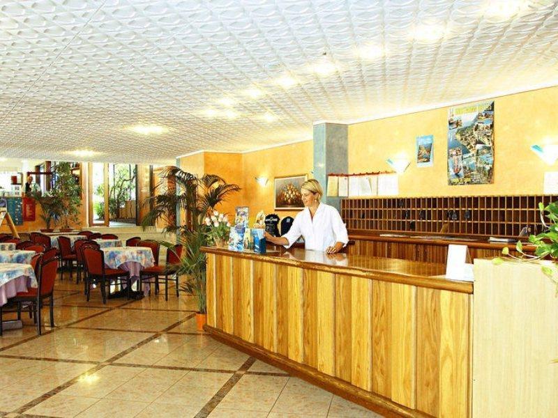 Hotel Garda Bellevue Limone sul Garda Exteriör bild