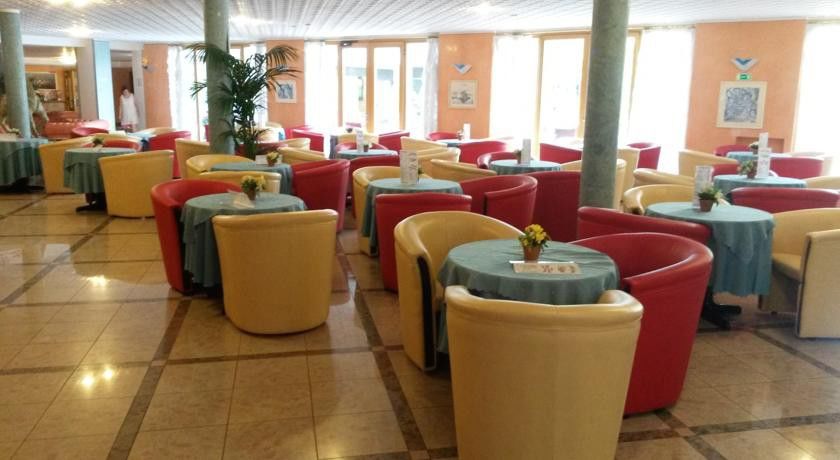Hotel Garda Bellevue Limone sul Garda Exteriör bild